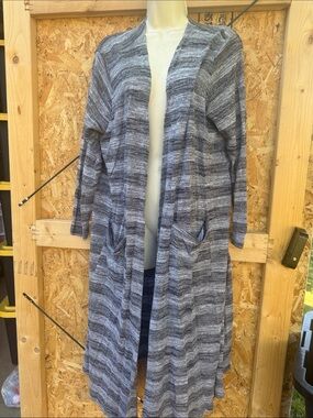 LuLaRoe Gray Marled Open Cardigan